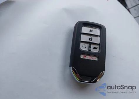 2019 Honda Pilot Touring z USA, uszkodzony, nr VIN 5FNYF6H90KB066110